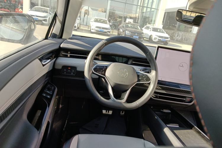 Used Volkswagen ID.7 VIZZION 2024 AIR model
