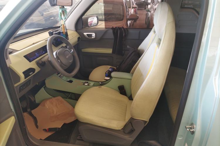 Used Geely Galaxy Panda 2023 Panda Mini 200km Endurance Bear