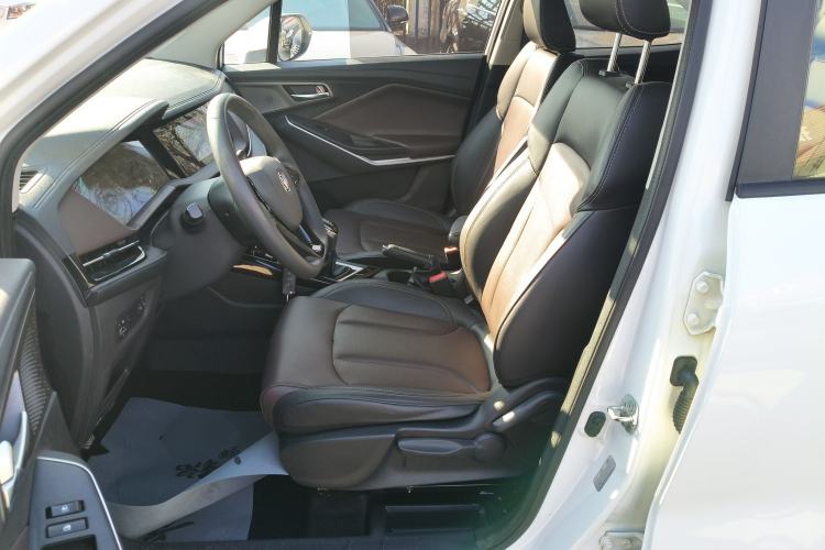 Used Changan CS15 2019 1.5L Manual Entry-Level Version China VI Standard