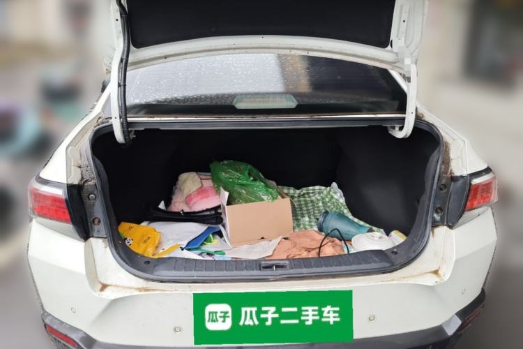 Used Venucia D60 2019 1.6L XL Manual SmartConnect Elite Edition