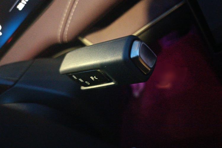 Used Xiaomi Auto SU7 2024 Rear-Drive Long-Range Intelligent Driving Version Gear Lever