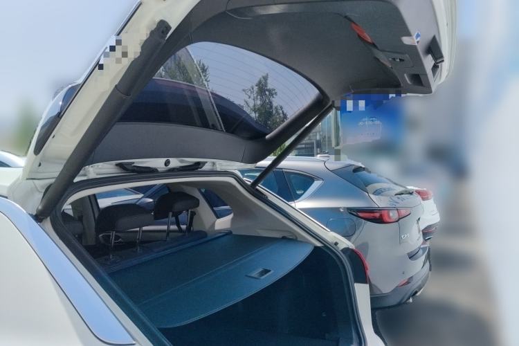 Used Volkswagen Tayron 2021 280TSI Two-Wheel Drive Luxury Smart Connectivity Version Trunk