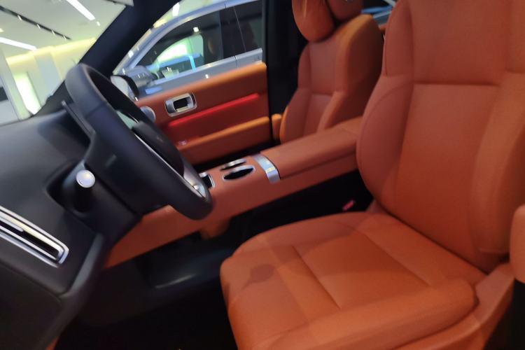 Used Li Auto L6 2025 Pro Smart Refresh Edition
