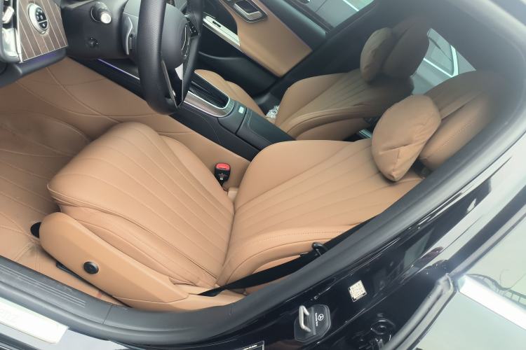 Used Mercedes-Benz E-Class 2025 Facelift E 300 L Fashion Edition
