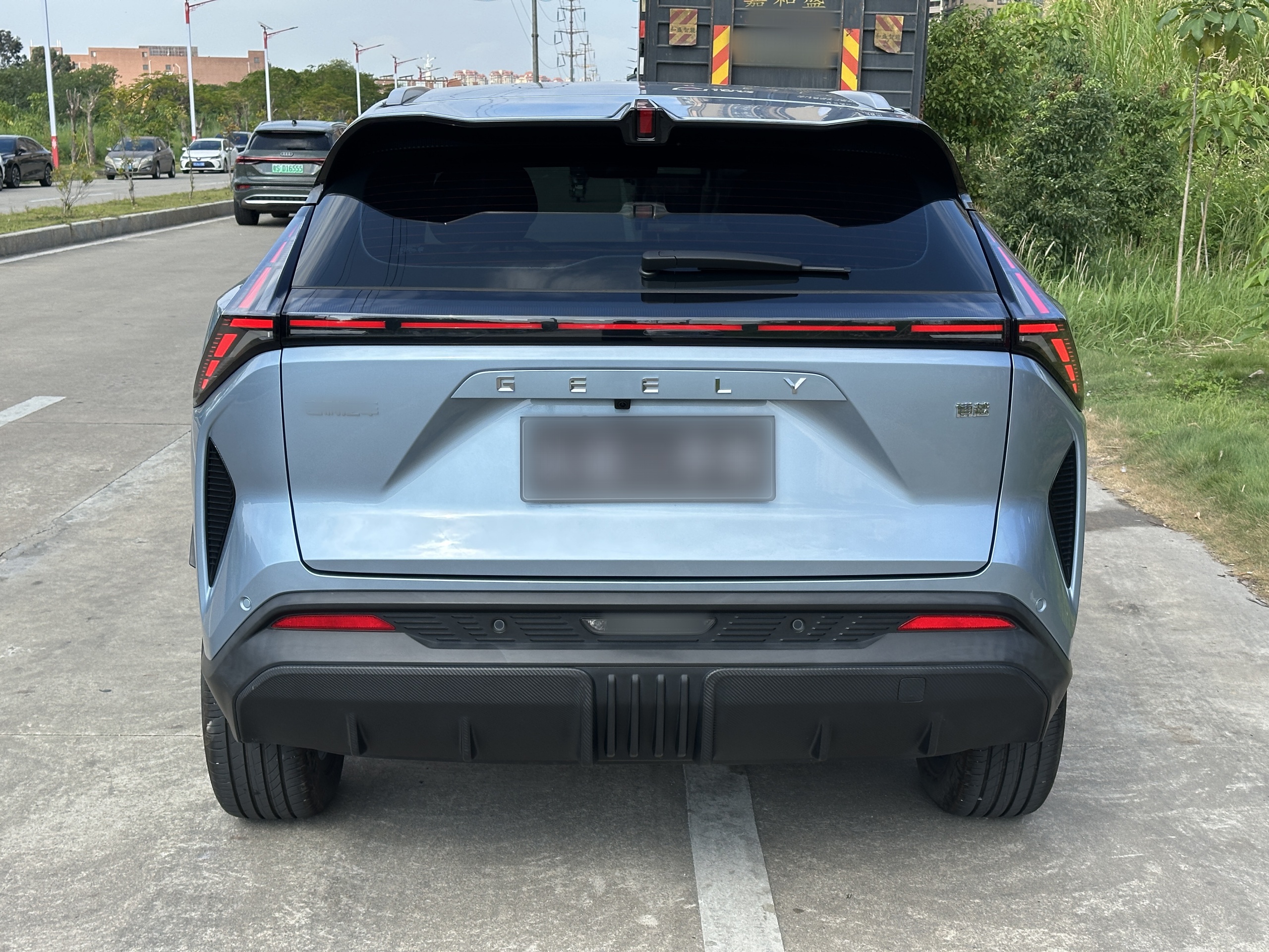 Geely Auto Emgrand X7 Sport 2024 1.5TD Dragon Edition — снимка 16