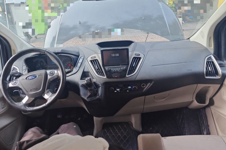 Used Ford Tourneo Custom 2016 2.0T Manual Elite Version