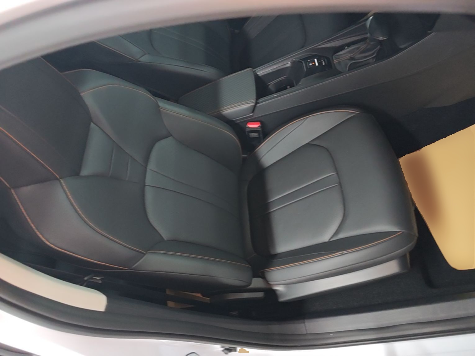 Dongfeng Aeolus Yixuan 2024 1.5L Automatic JingSu Edition — снимка 19