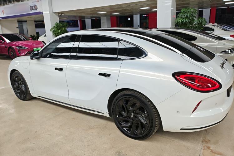 Used ORA Lightning Cat 2024 Dark Night Edition 555km Prestige Version
