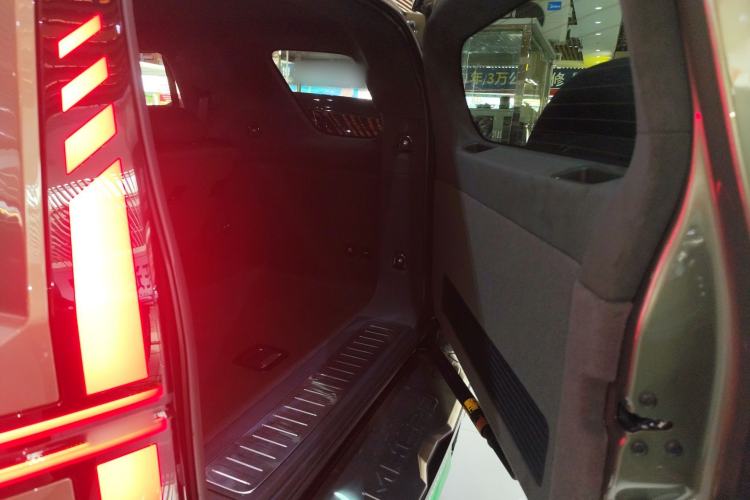 Used Brave warrior M817 2025 Model, Pro