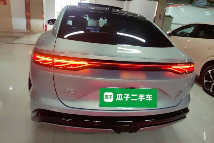 Used BYD Han L 2025 EV Four-Wheel Drive LiDAR Flagship Model Rear