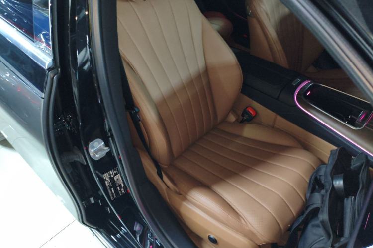 Used Mercedes-Benz E-Class 2024 Facelift E 300 L Luxury Edition