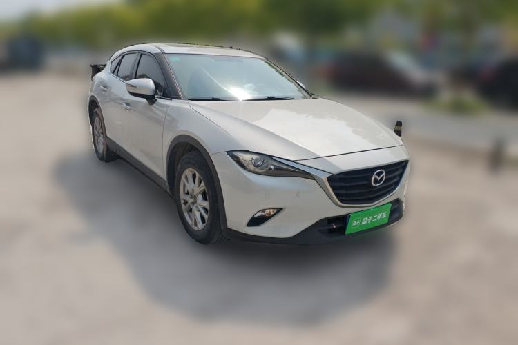 Used Mazda CX-4 2018 2.0L Automatic Two-Wheel Drive Blue Sky Dynamic Version China VI Standard Front Right 45 Deg