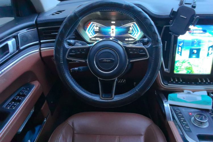 Used Zotye T700 2017 1.8T Dual-Clutch Prestige Model