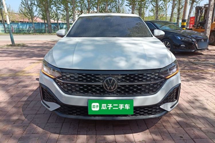 Used Volkswagen Lavida 2024 1.5L Automatic Starry Sky 5 Million Edition Front