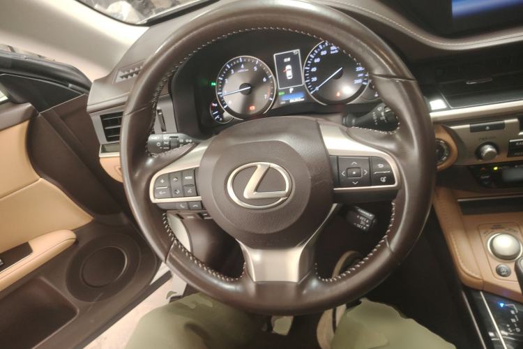 Used Lexus ES 2015 200 Elite Edition