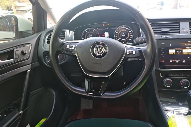 Used Volkswagen Golf 2020 Zhiai Edition 280TSI DSG Luxury Model