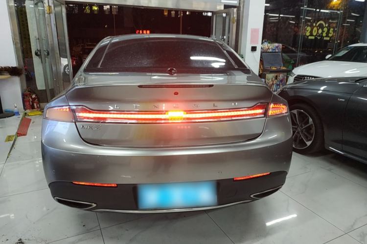 Used Lincoln MKZ 2017 2.0T Luxury Edition
