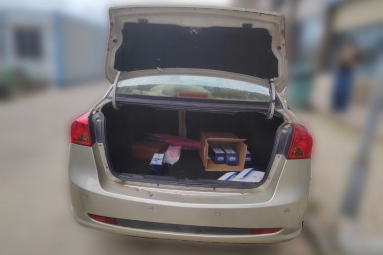 Used Buick Excelle 2013 1.5L Automatic Classic Model
