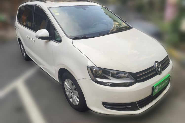 Used Volkswagen Sharan 2014 2.0 TSI Standard Model Front Right 45 Deg