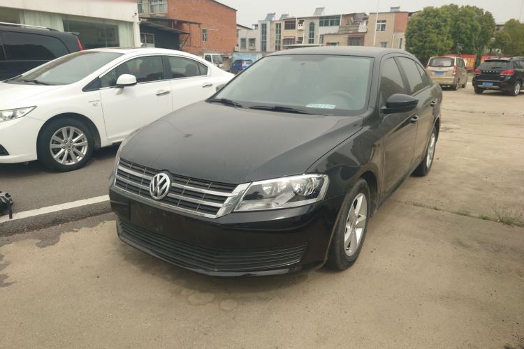 Used Volkswagen Lavida 2013 Revised Classic 1.6L Manual Fashion Edition