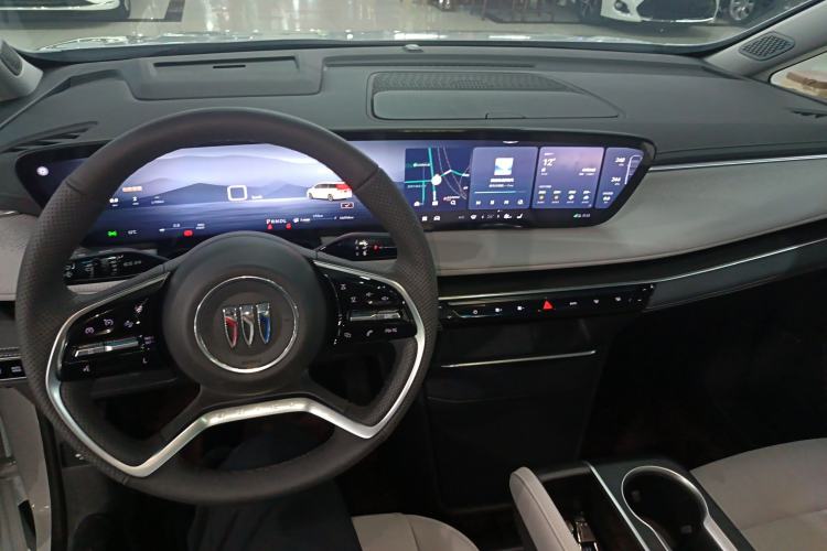 Used Buick GL8 2025 Lu Zun Deluxe Edition
