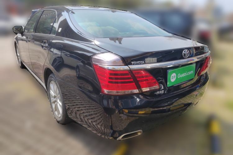 Used Toyota Crown 2012 2.5L Royal Navigation Edition