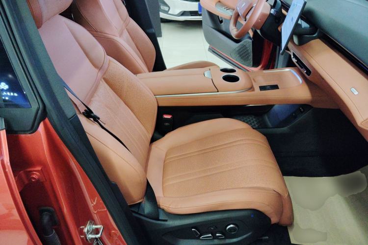 Used Deepal S07 2024 215Max Qiankun Intelligent Driving ADS SE Range-Extended Version
