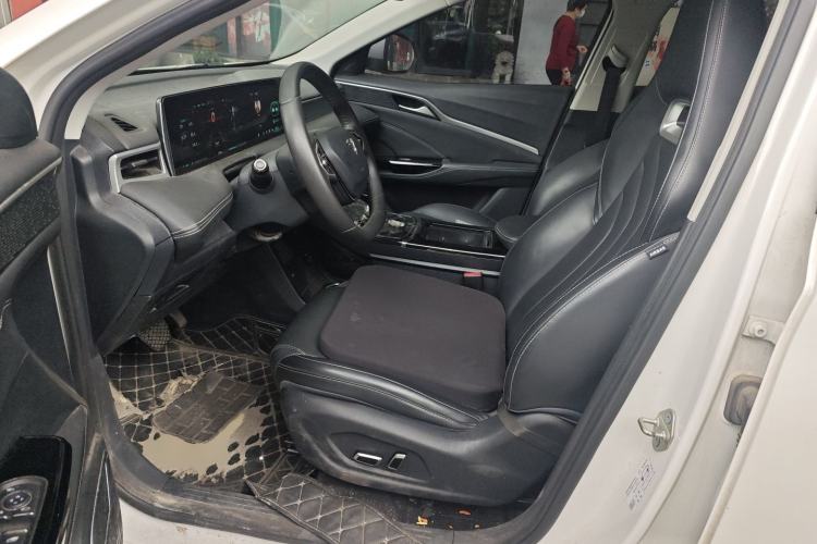 Used NETA U 2021 Pro 400 Cruiser Edition Left Front Seat