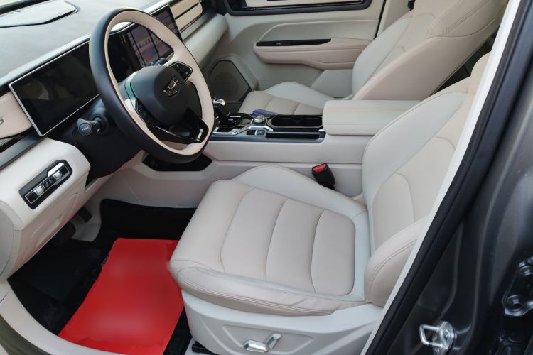 Used Geely Auto icon 2025 Linglong 1.5TD Jinxi Edition Left Front Seat