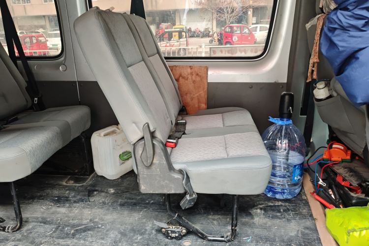 Used Foton Toano 2021 2.8T Manual Tongtu Extended-Wheelbase Mid-Roof 6/7-Seater F2.8 NS6B177L
