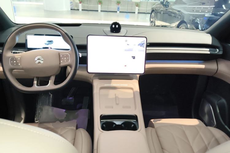 Used Nio ES6 2025 75 kWh
