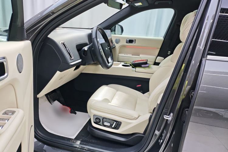 Used Li Auto L7 2023 Pro Model
