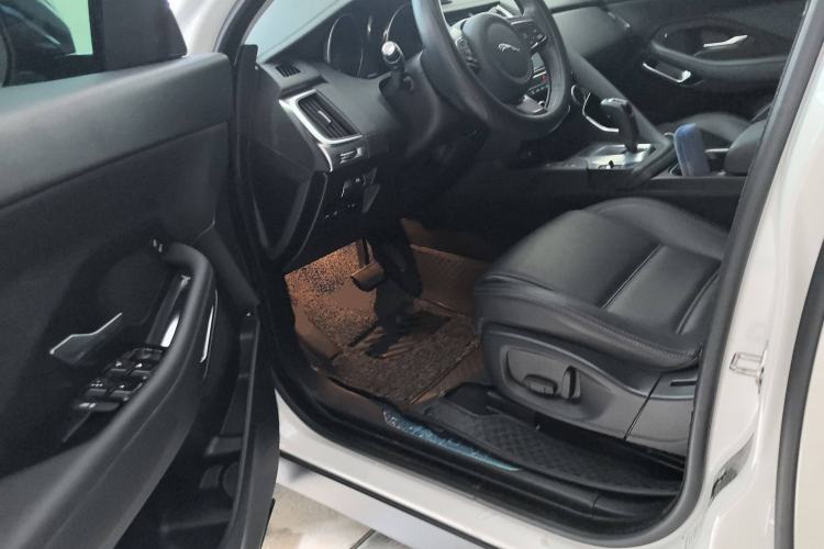Used Jaguar E-PACE 2018 P200 S China VI Driver Seat