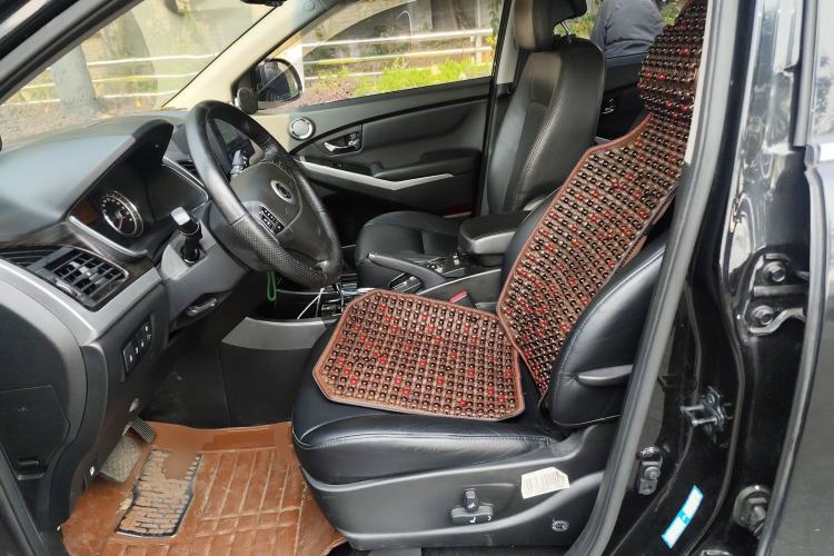 Used SsangYong Korando 2013 2.0L Gasoline 4x4 Automatic Elite Navigation Edition
