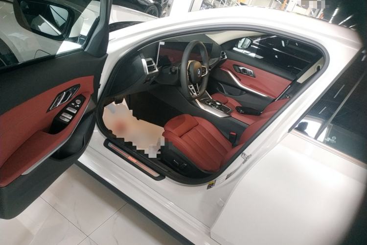 Used BMW i3 2025 eDrive 35 L Driver Seat