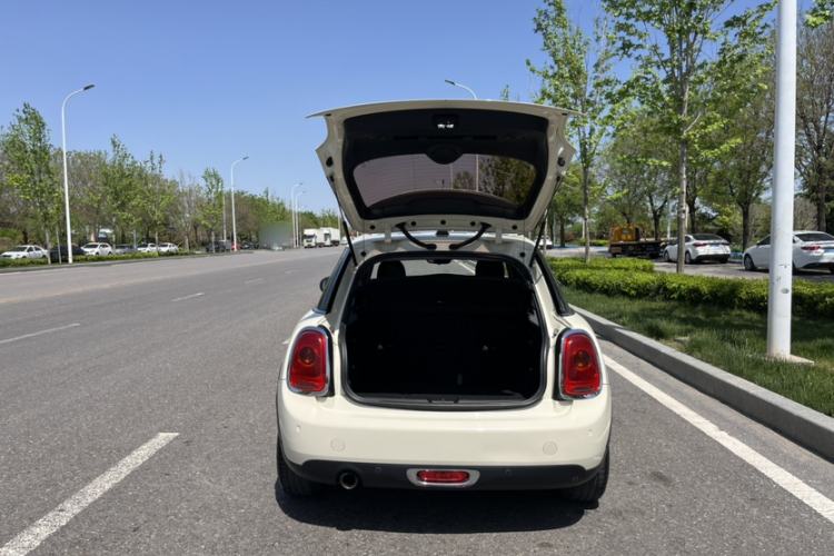 Used MINI 2016 1.2T ONE Pioneer Edition Five-Door Version
