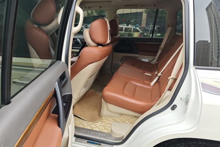 Used Toyota Land Cruiser  Left Rear Seat