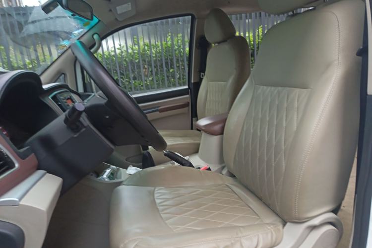 Used FORTHING Lingzhi 2019 Facelifted M5L 1.6L 7-Seater Base Model China VI Standard