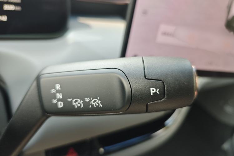 Used Zeekr MIX 2025 Intelligent Driving Version
