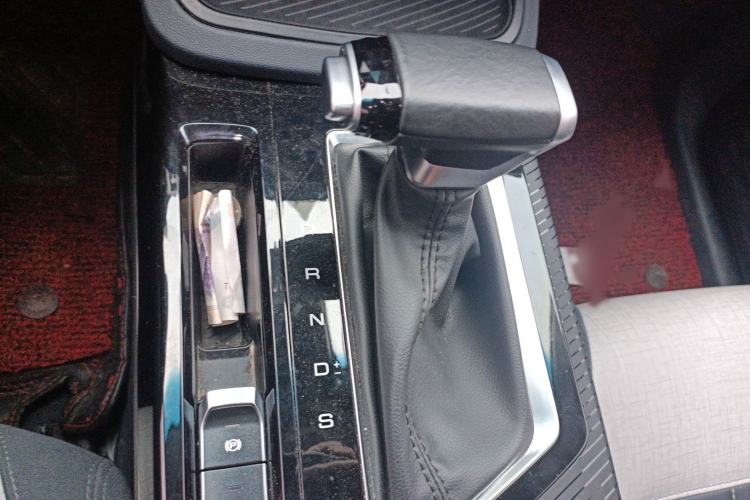 Used Baojun RM-5 2019 1.5T CVT 24-Hour Online Prestige Version 6 Seats