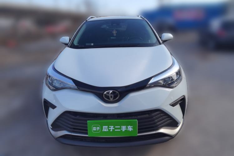 Used Toyota IZOA 2023 2.0L 20th Anniversary Platinum Edition
