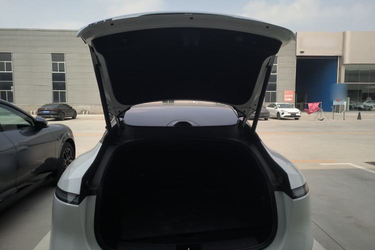 Used Avatr 06 2025 Ultra Pure Electric Edition Trunk