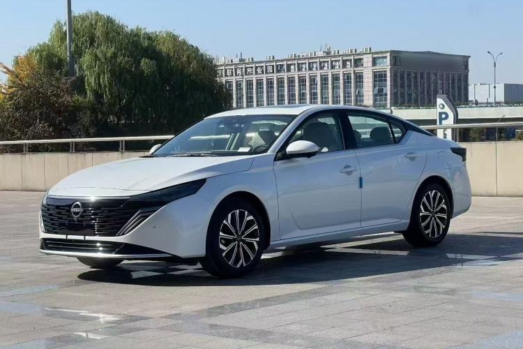 Used Nissan Teana 2026 Model Harmony Cockpit 2.0L Smart Ultra-Comfort Edition