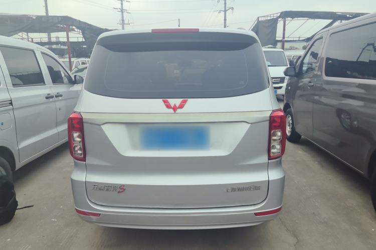 Used Wuling Hongguang 2019 1.5L S Standard Version China VI LAR
