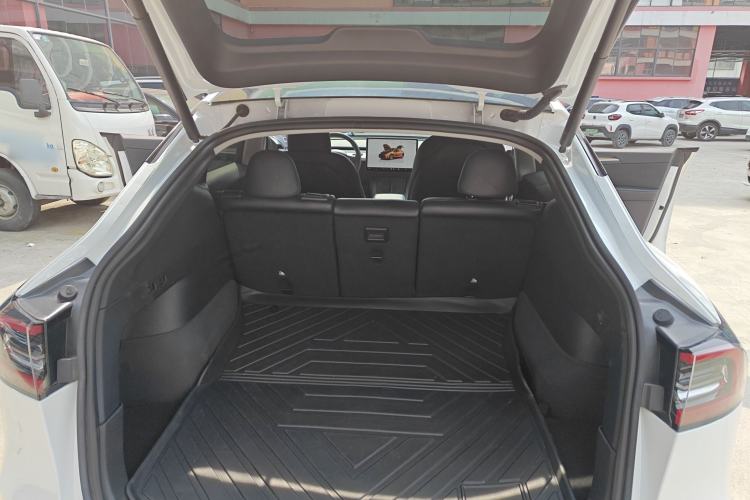 Used Tesla Model Y 2022 Rear-Wheel-Drive Version