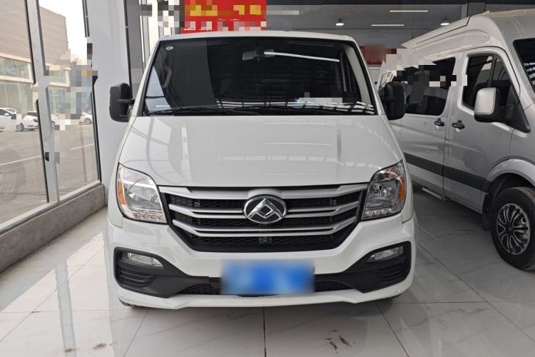Used SAIC MAXUS Xintu V80 2025 Value Edition Aoyuntong 2.0T Manual Short Wheelbase Ultra-Low Roofline 127 Ps 5/6 Seats
