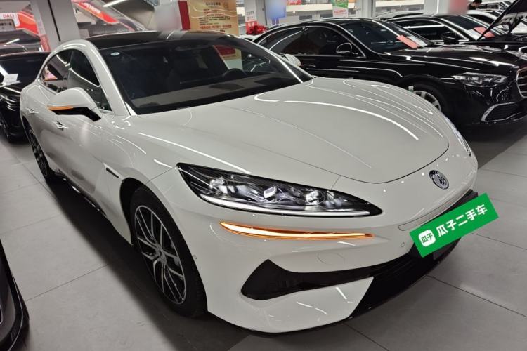 Used Denza Z9 2024 1100 km Four-Wheel Drive Max Version
