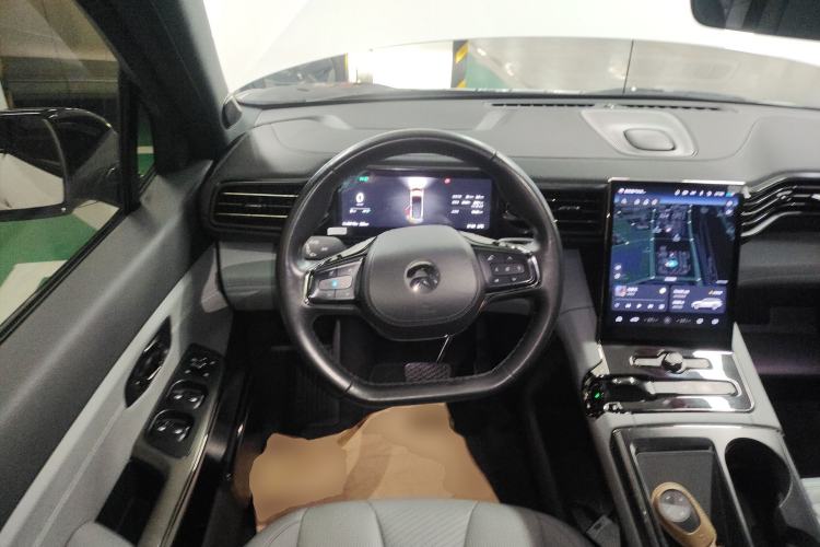 Used Nio ES8 2022 75 kWh 7-Seater Version
