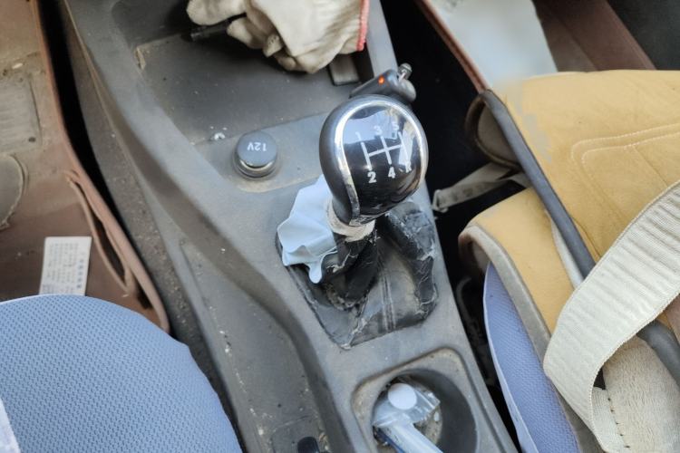 Used Wuling Hongguang 2015 1.5L S Basic Version China V Standard
