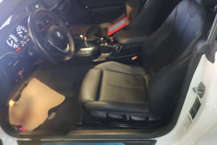 Used BMW 2 Series (Import) 2018 220i Convertible Coupe Sports Design Package
